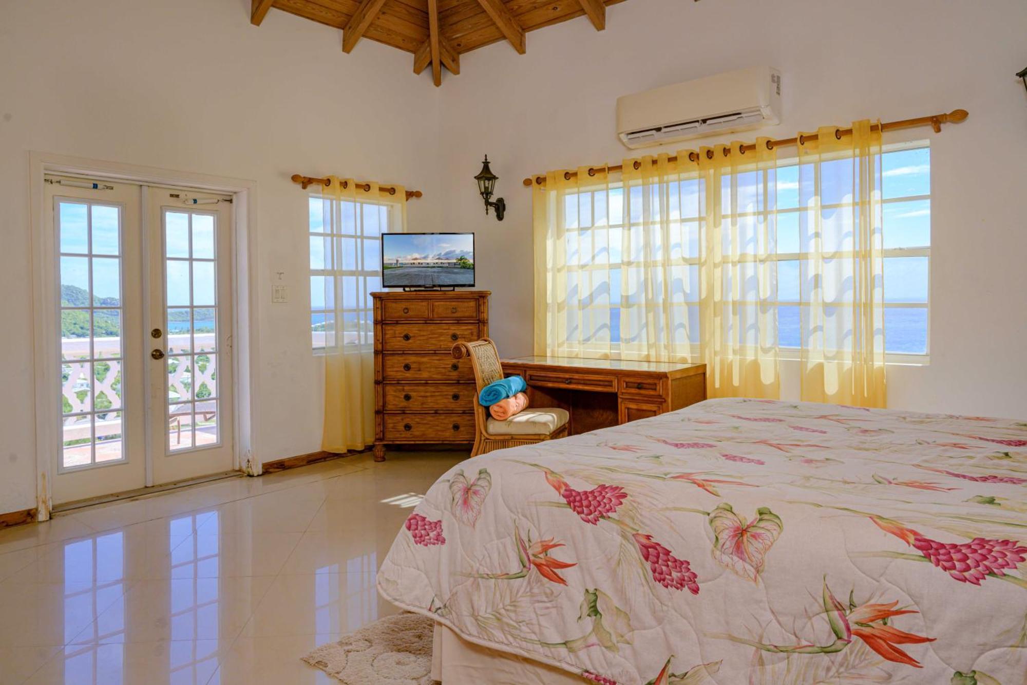 Fort Shelley Cades Bay Екстер'єр фото